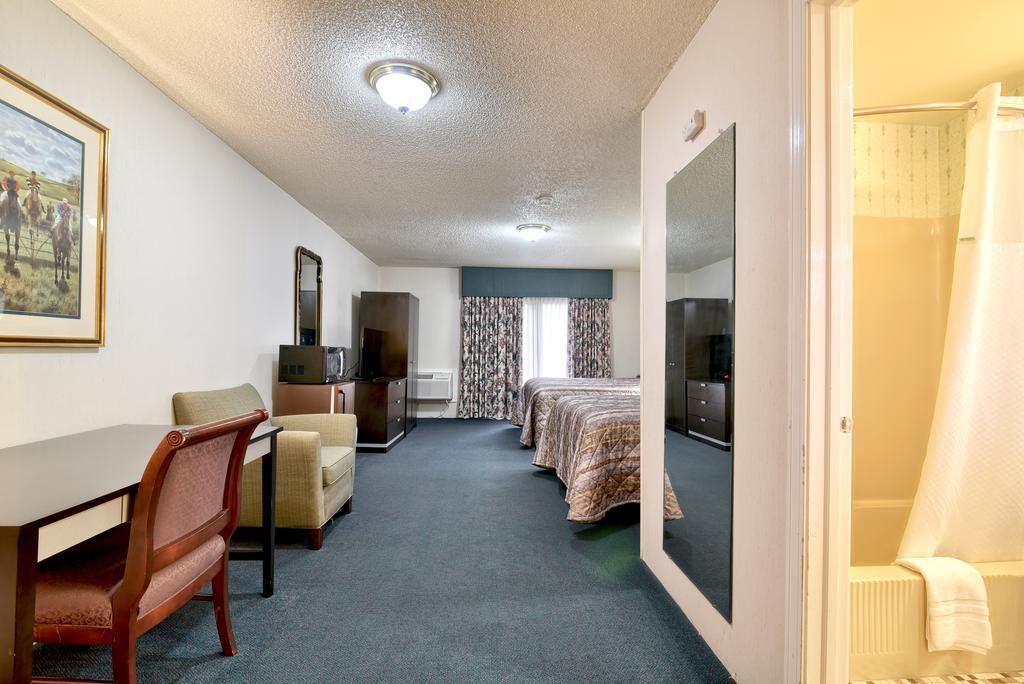 Roosevelt & Saratoga Springs Resort 3*
