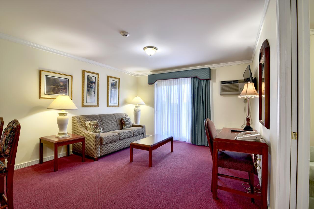 Resort Roosevelt & Saratoga Springs 3*